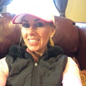 Meet your Posher, Sherry